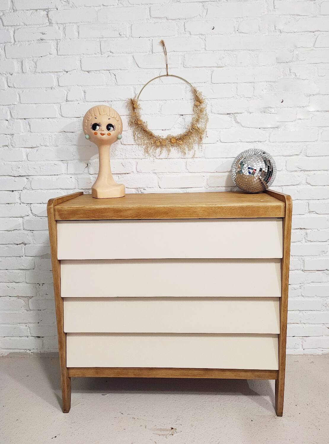Vintage nude chest of drawers
