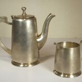 Silver-plated metal coffee pot and milk jug