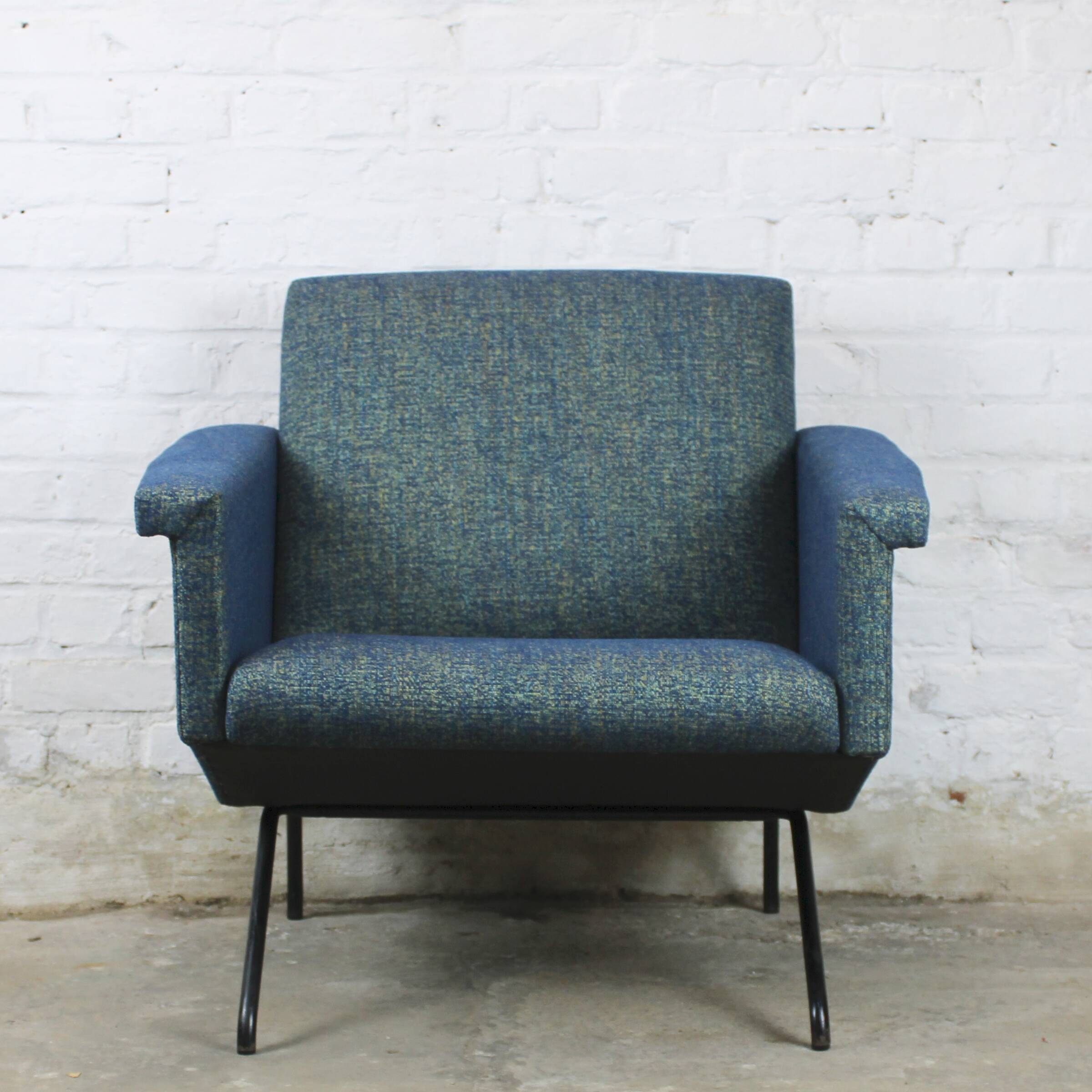 Vintage "Visitor" armchair by Pierre Guariche for Meurop 1961