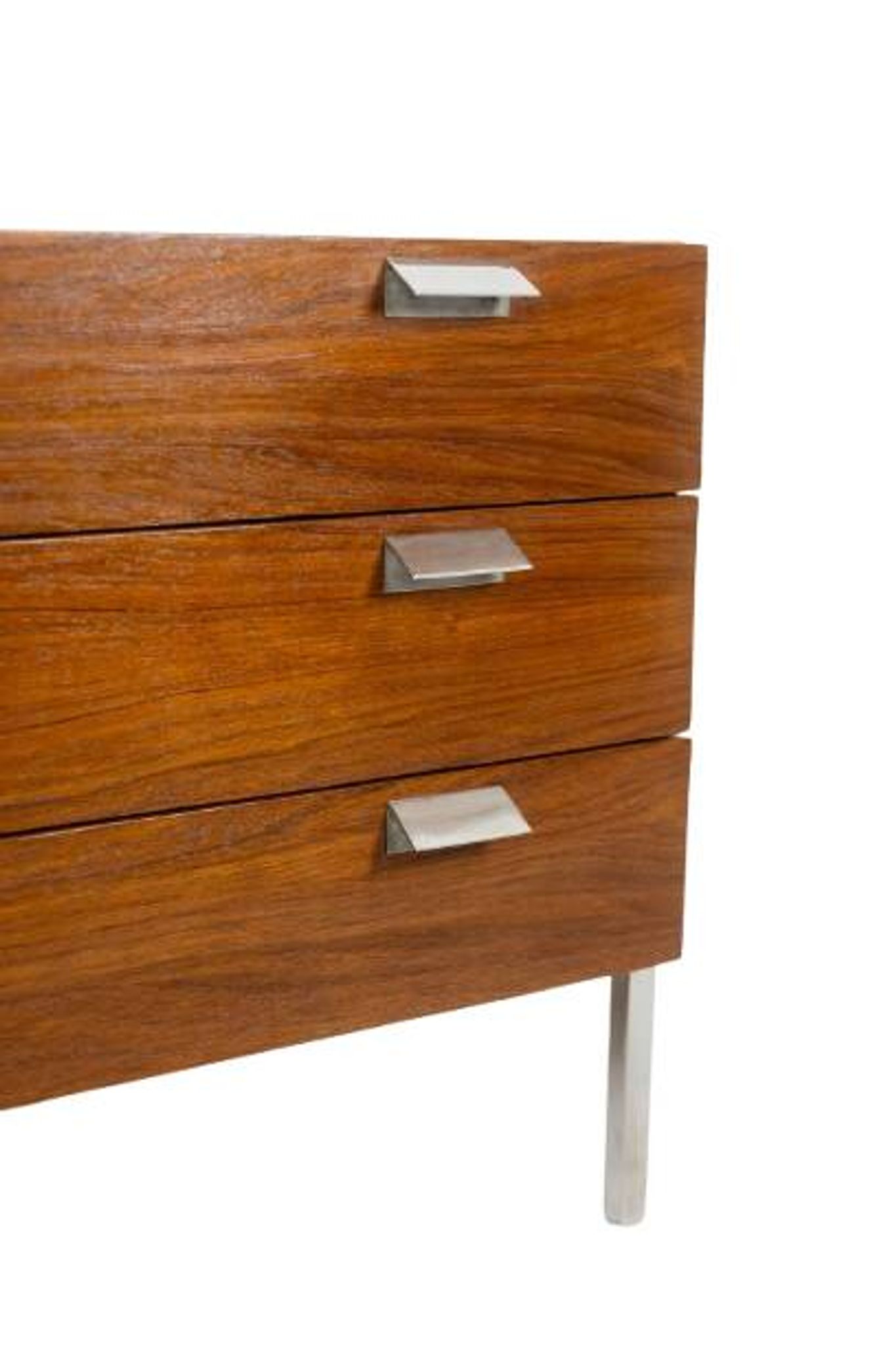 André Monpoix. Commode à 3 tiroirs en teck. Années 1960.