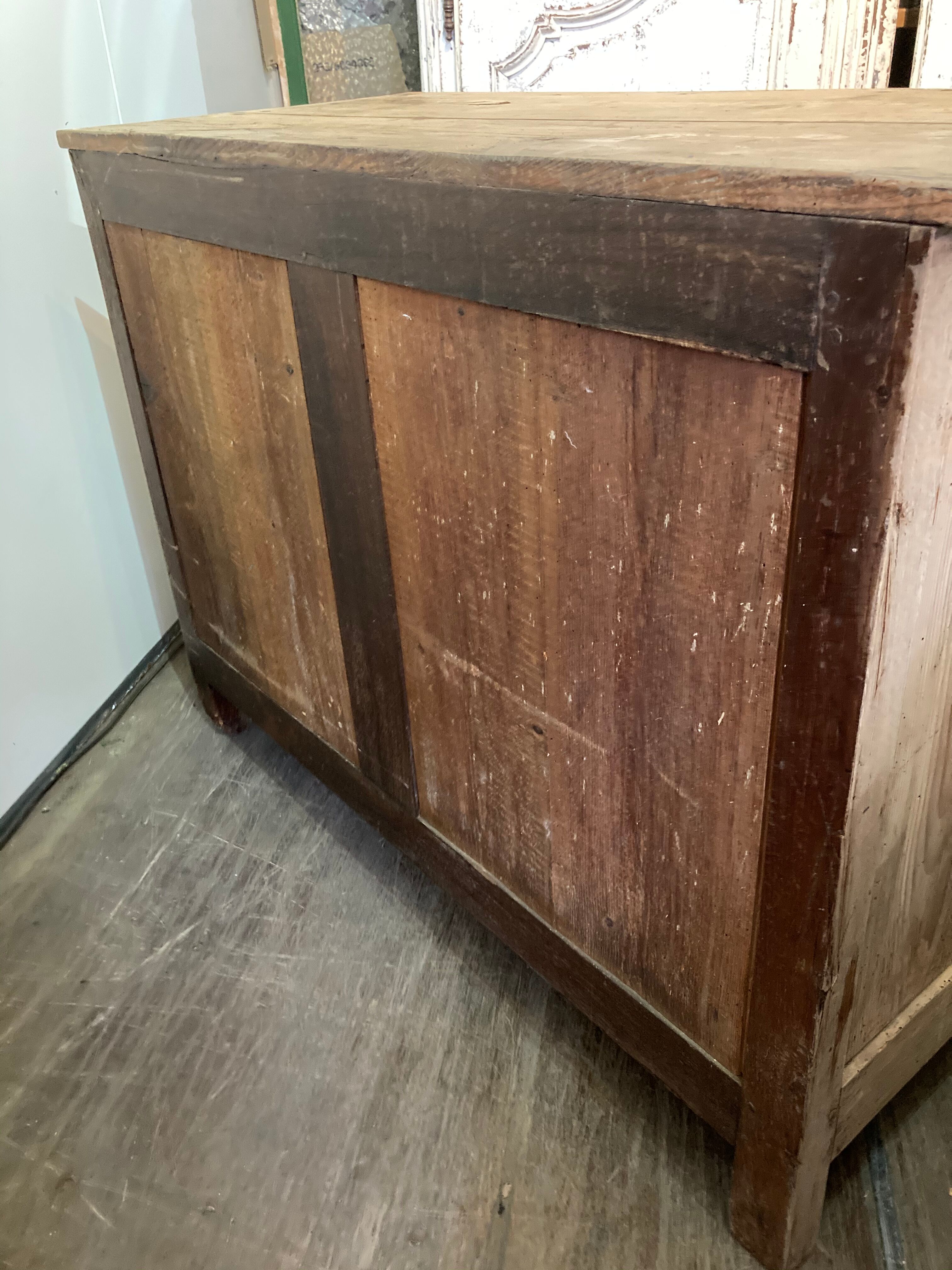 Old low buffet 2 doors in natural wood