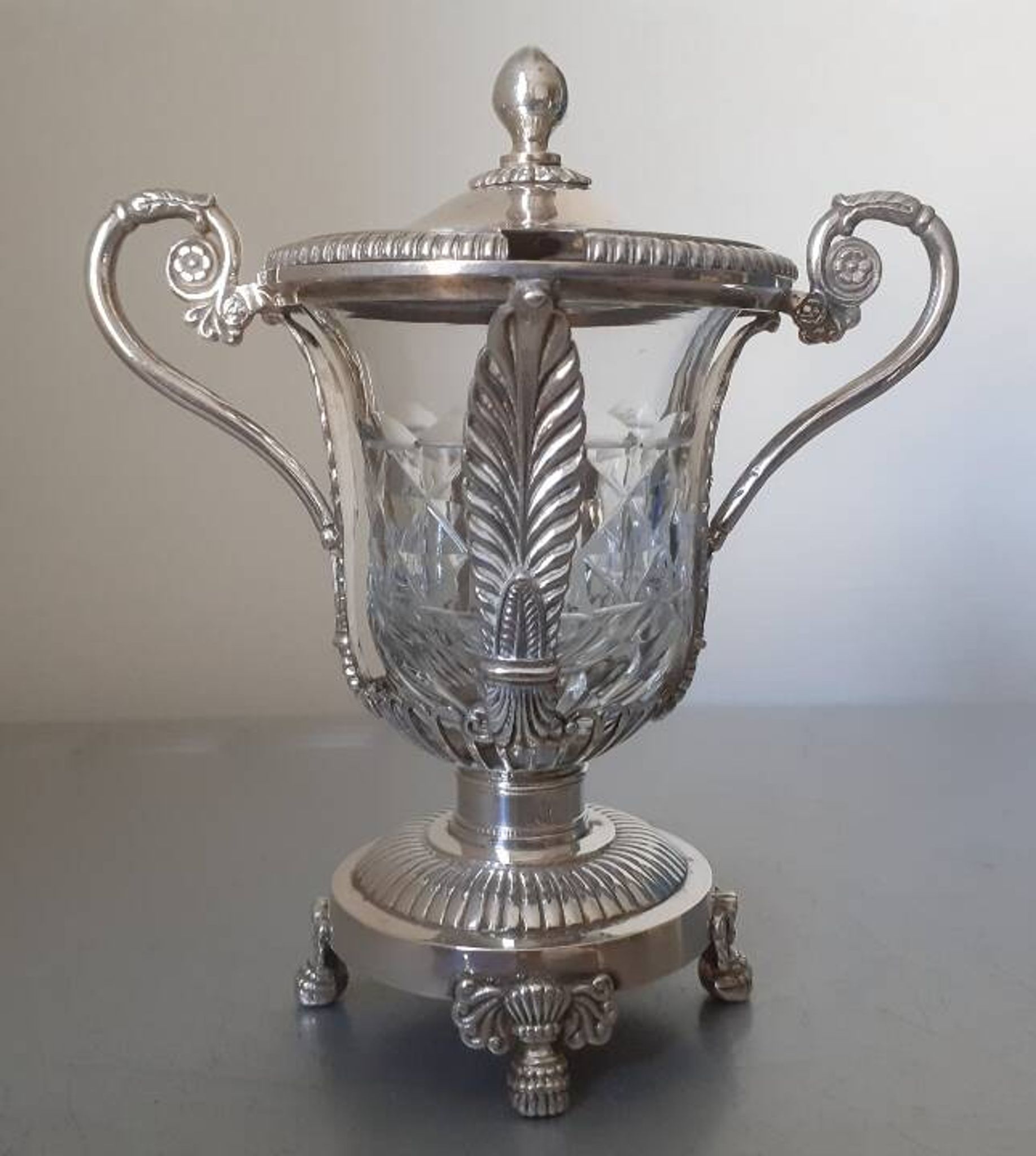 Moutardier en argent massif et cristal