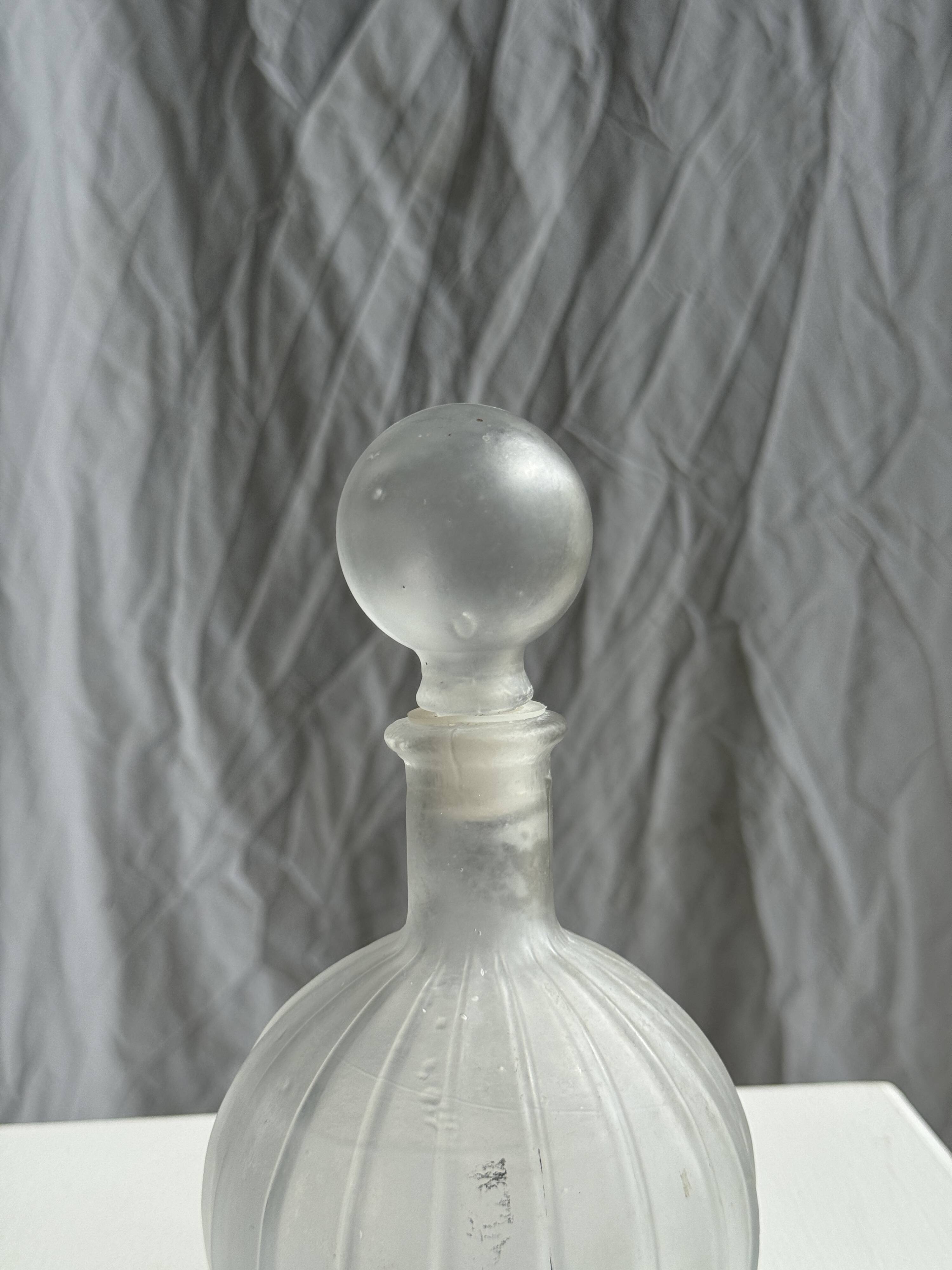 Large vintage matte glass H2O bottle