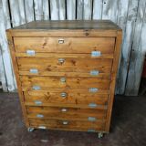 PARISIAN baker's furniture
