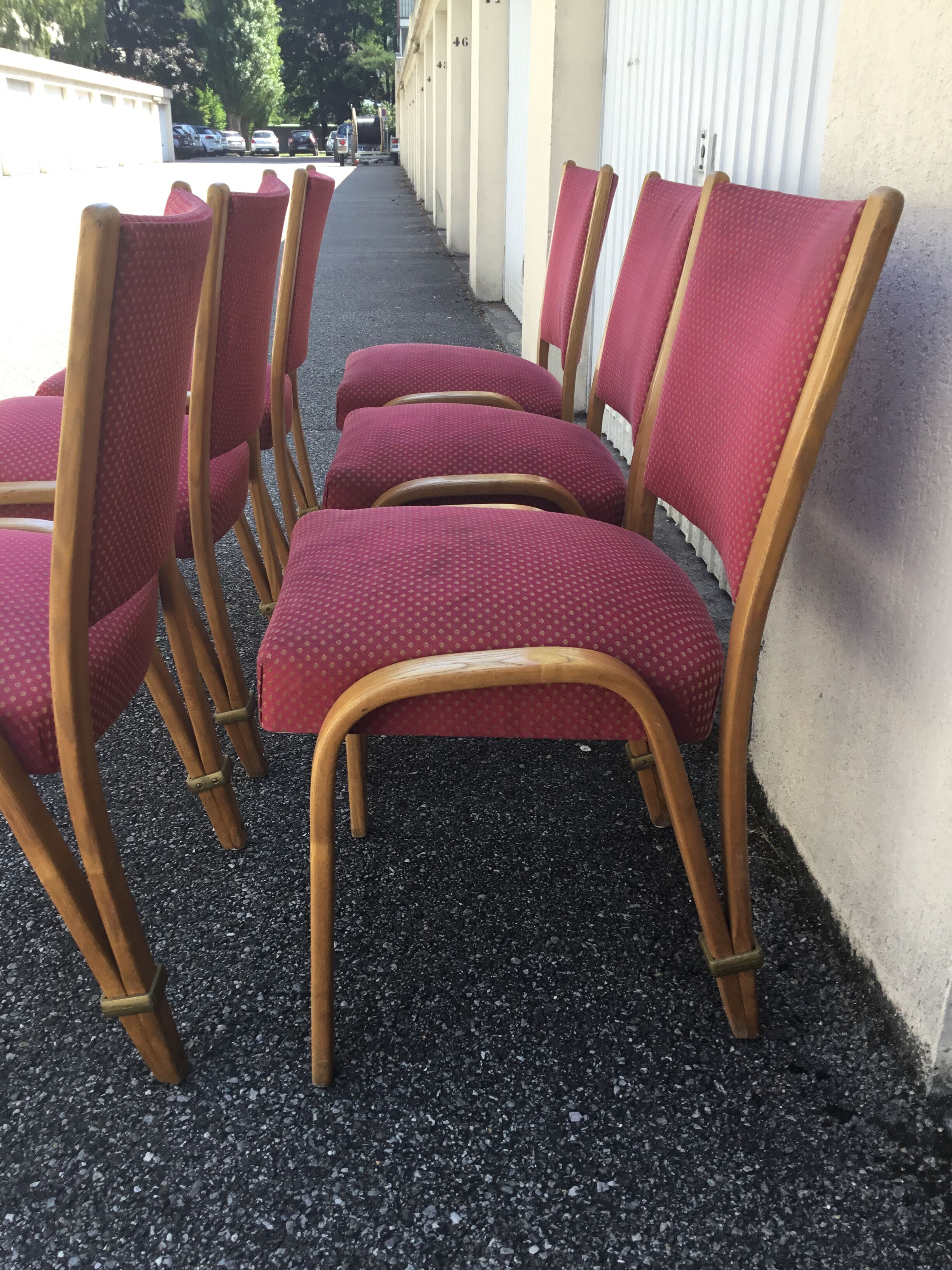 Series of 6 bow wood steiner chairs