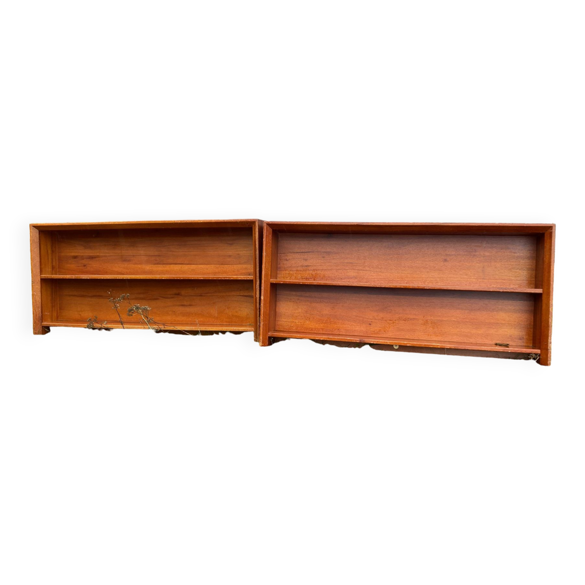 wall shelf