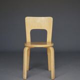 Chaise modèle 66 d'Alvar Aalto pour Artek, années 1980