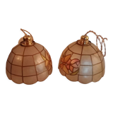 Pair of mother-of-pearl suspensions