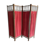 Four fronted screen