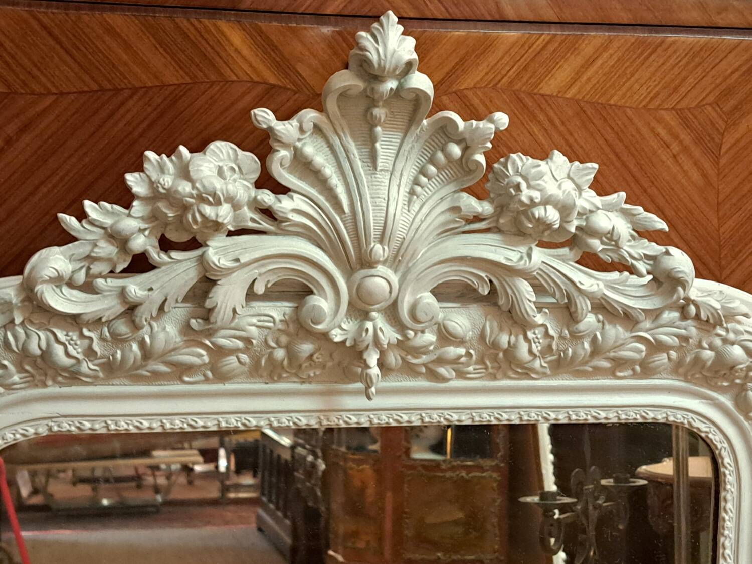 Louis Philippe mirror with patinated cartouche