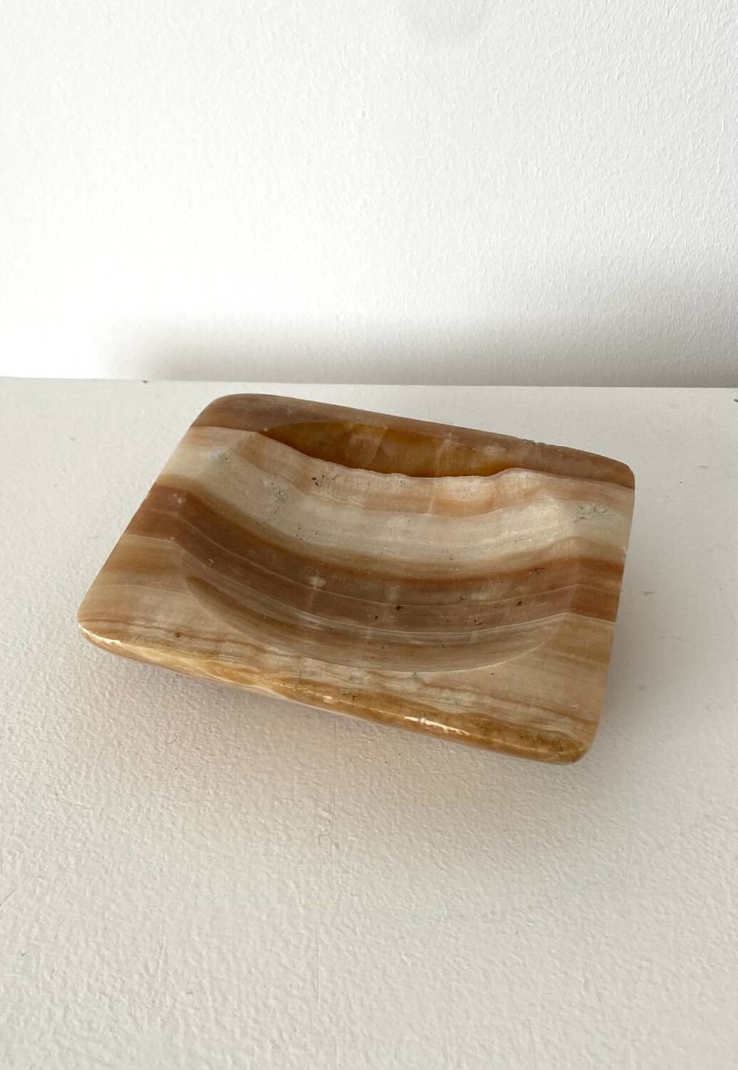 Pink marble pocket tray