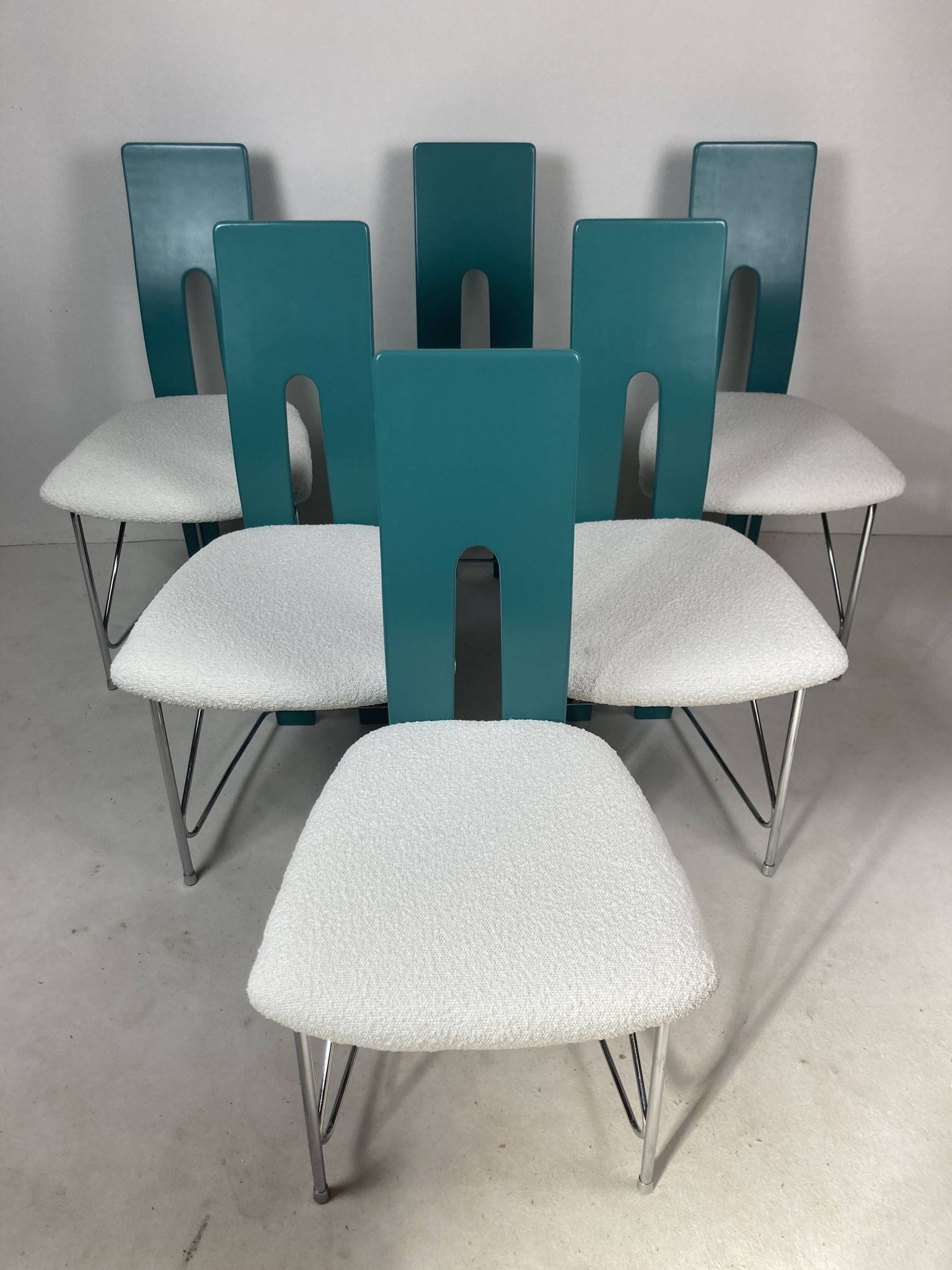 Set of 6 Memphis dining chairs in bouclé, 1980s