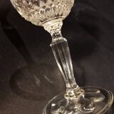 9 stemmed glasses