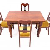 Table with four chairs from the early 20th century