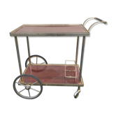 Serving table
