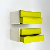Paire d'éléments muraux avec commodes vert pois, années 1970