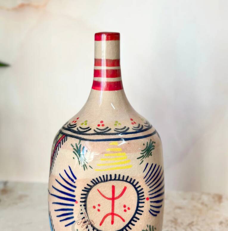 Amazigh fuchsia pink bottle vase