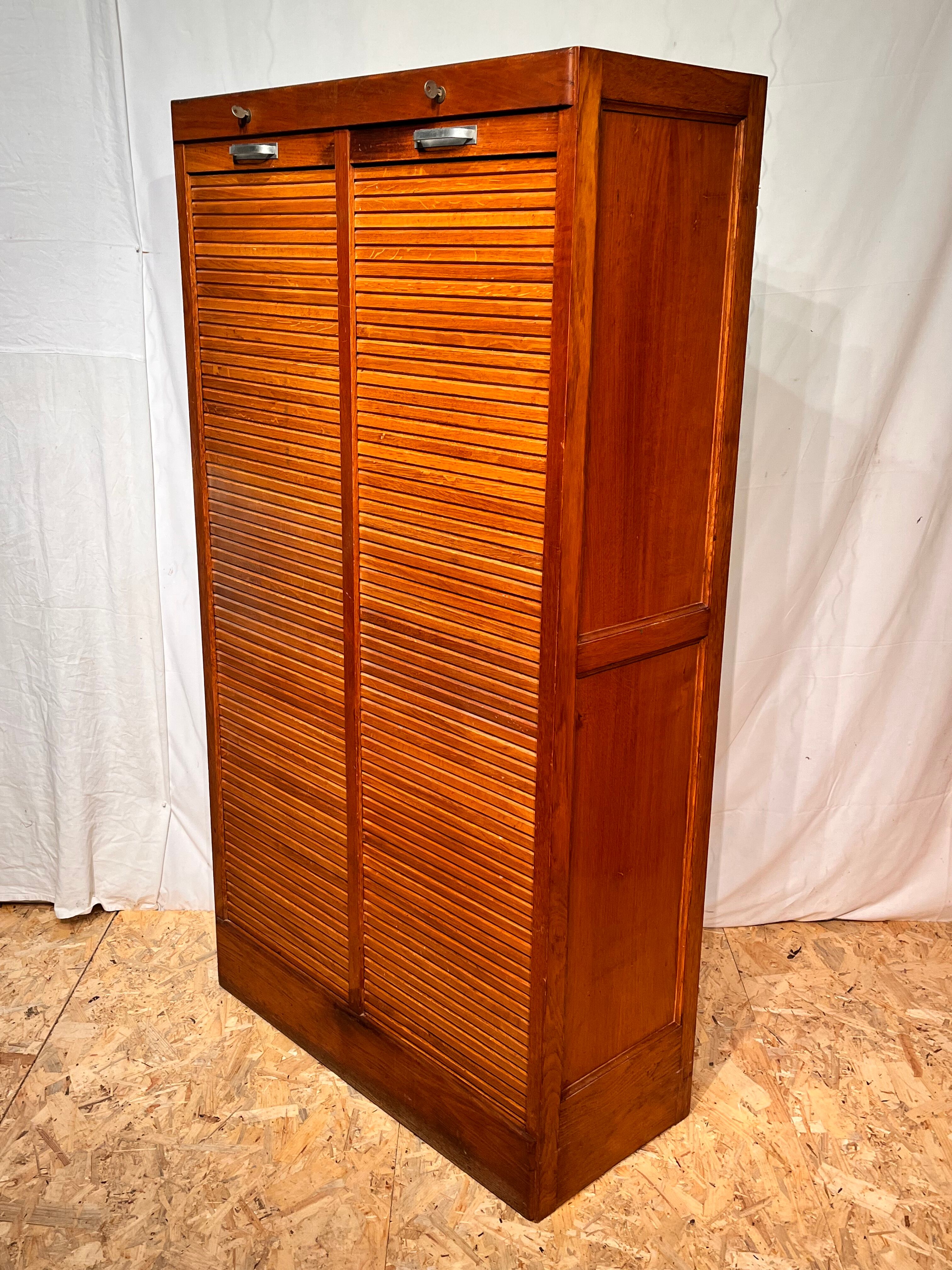 Vintage curtain binder 1960