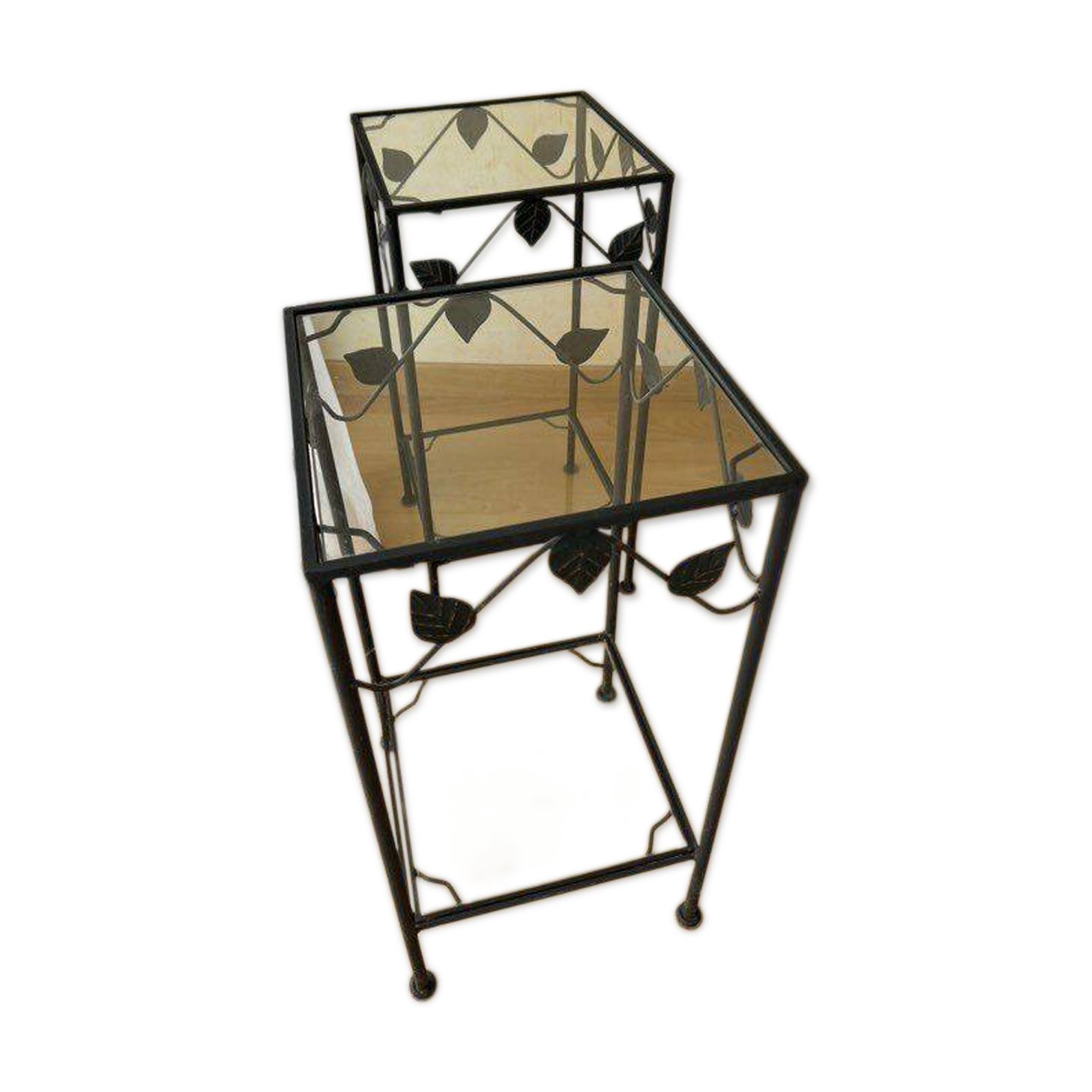 Gueridon fer forge motif feuilles