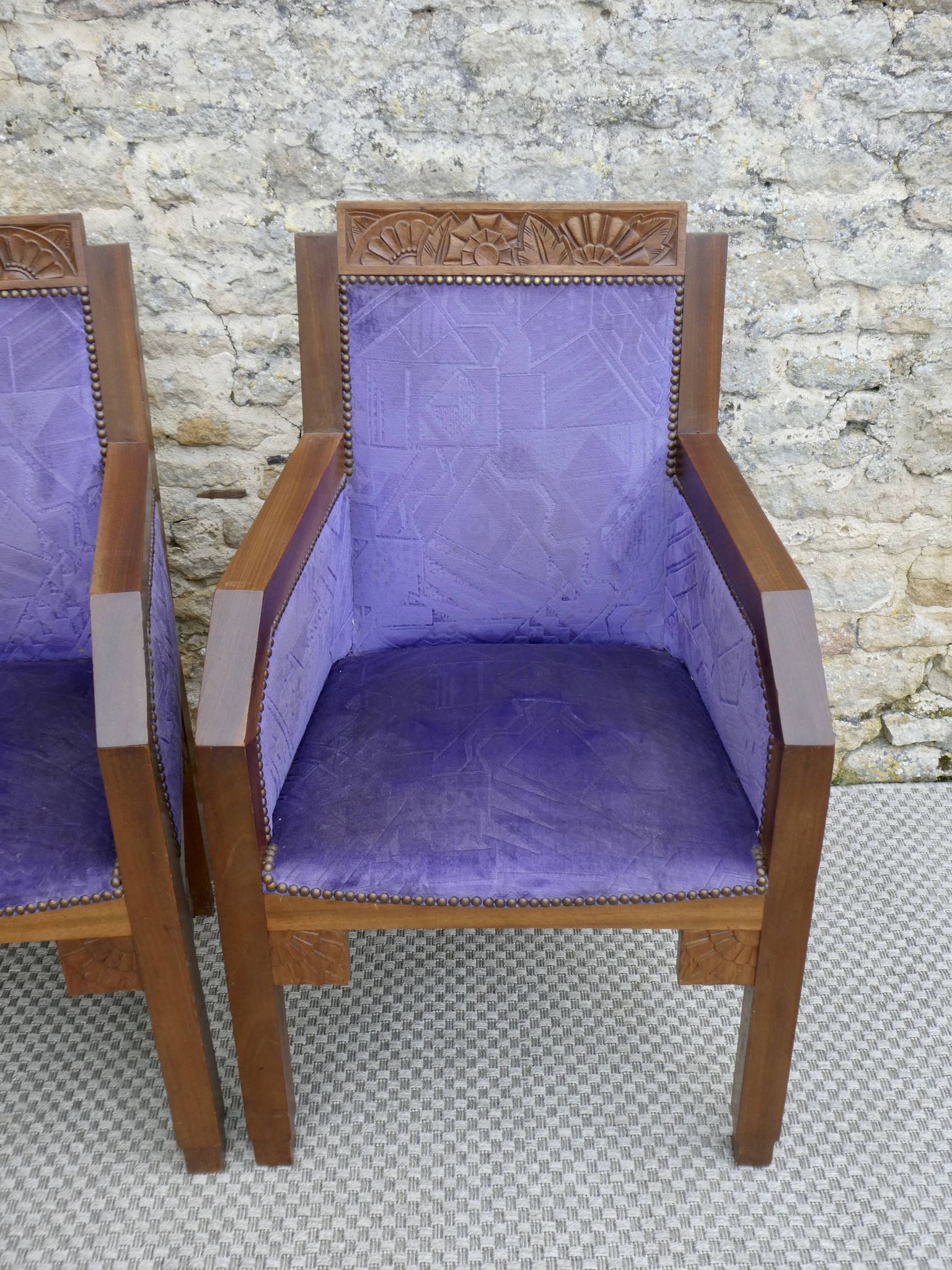 Paire de fauteuils en chêne, Ecole d'Amsterdam, années 30
