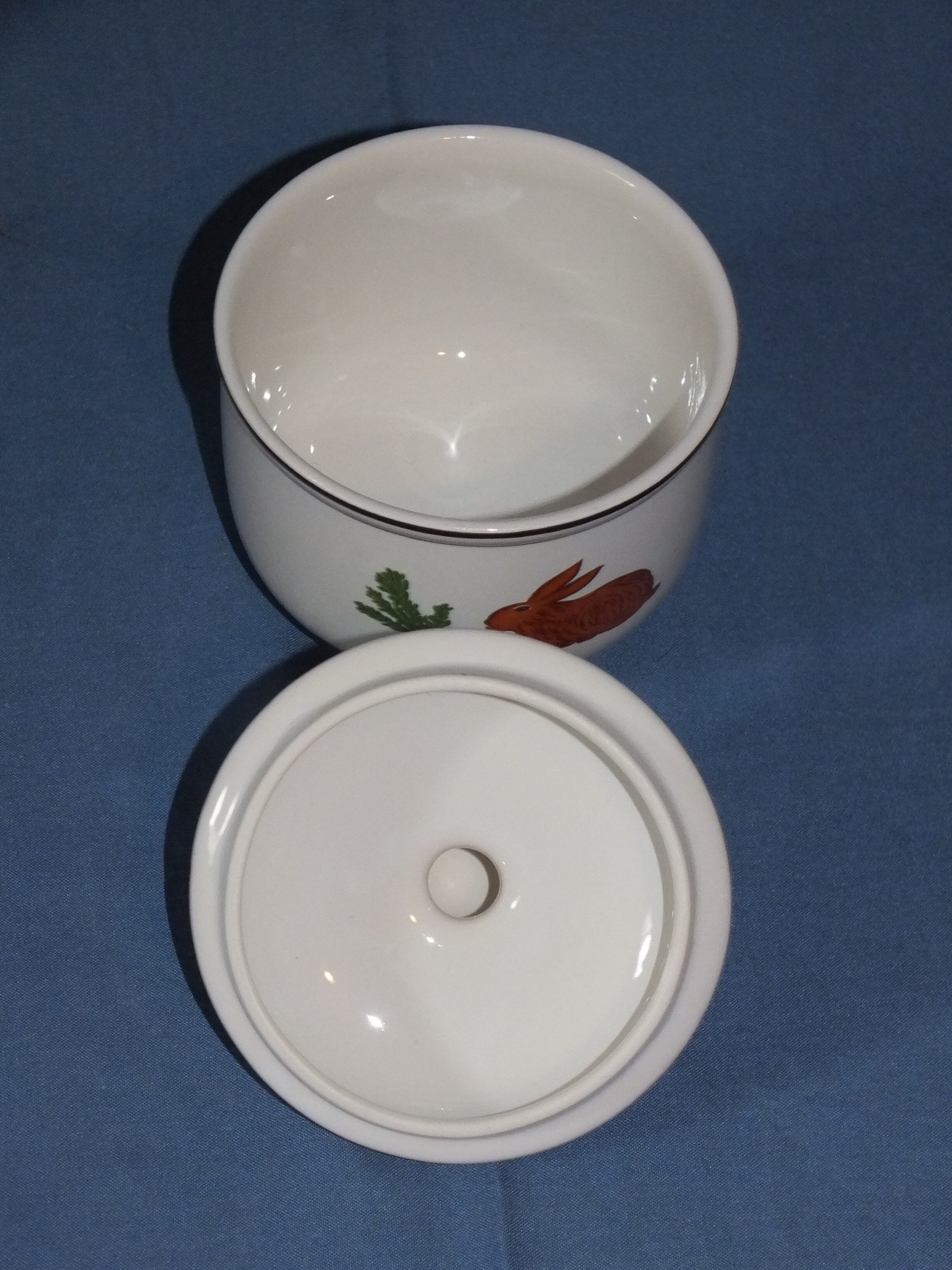 Villeroy sugar pot - Boch naïve design by Laplau