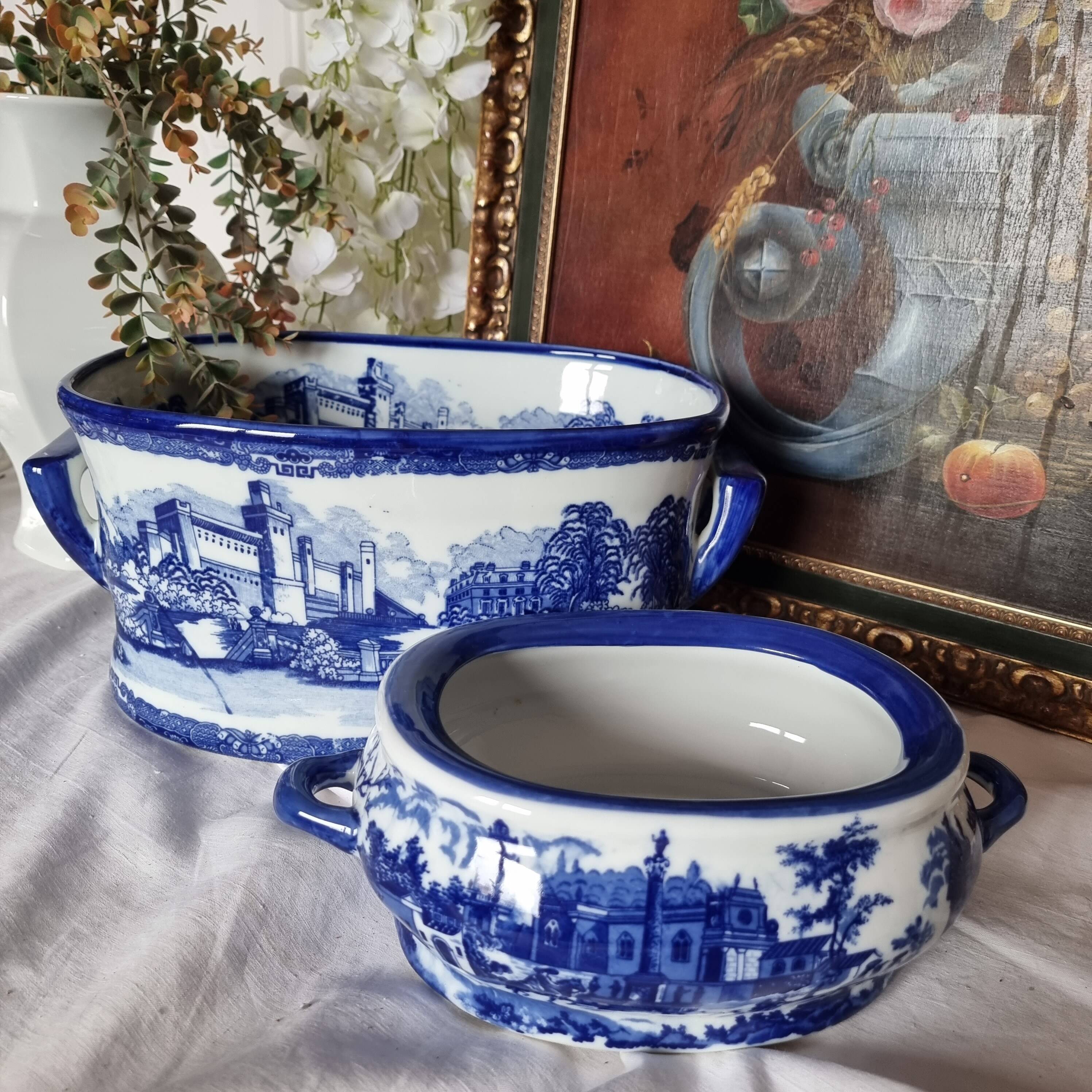 English porcelain flower pot or planter, blue Victorian landscape