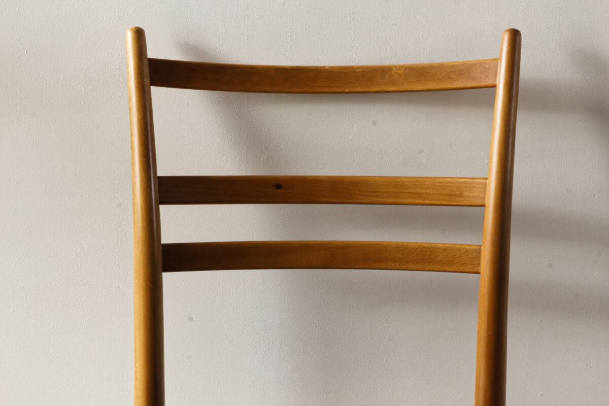 Pair of 1950s Scandinavian chairs, Gracell, by Yngve Ekstrom.