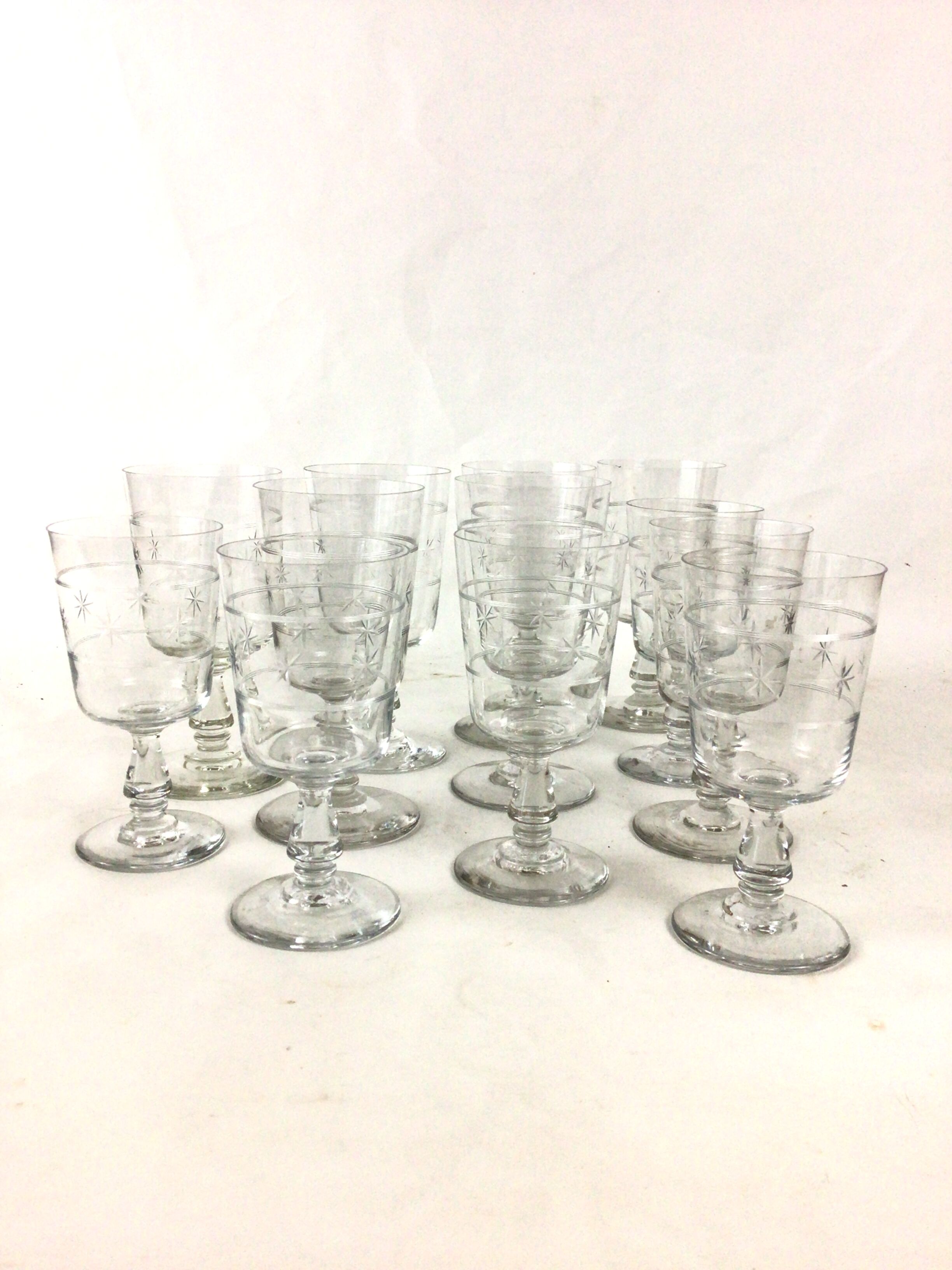 Set of 6 water glasses and 6 crystal wine glasses XIXth