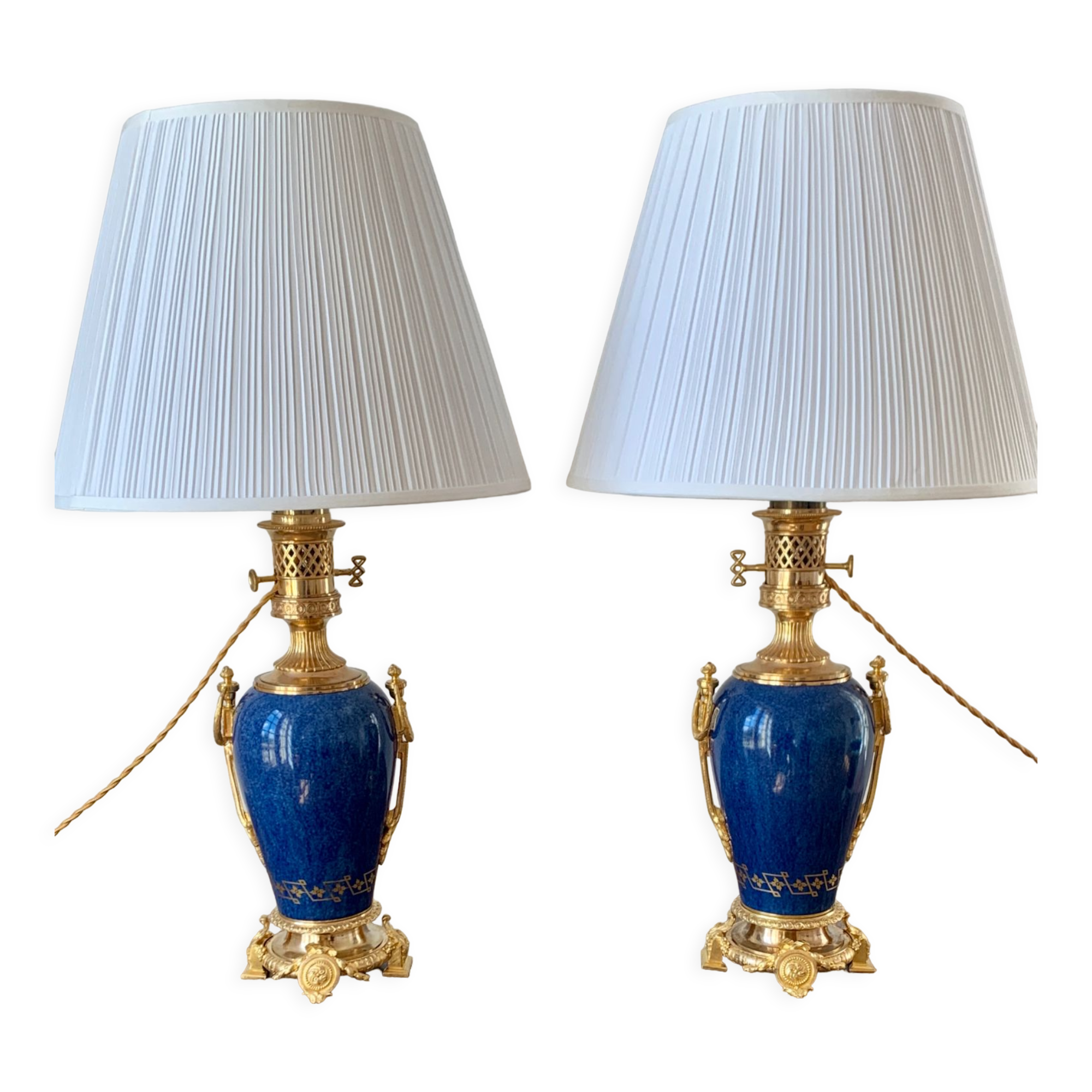Paire de lampes sèvres xixe siècle