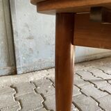 Extendable teak dining table