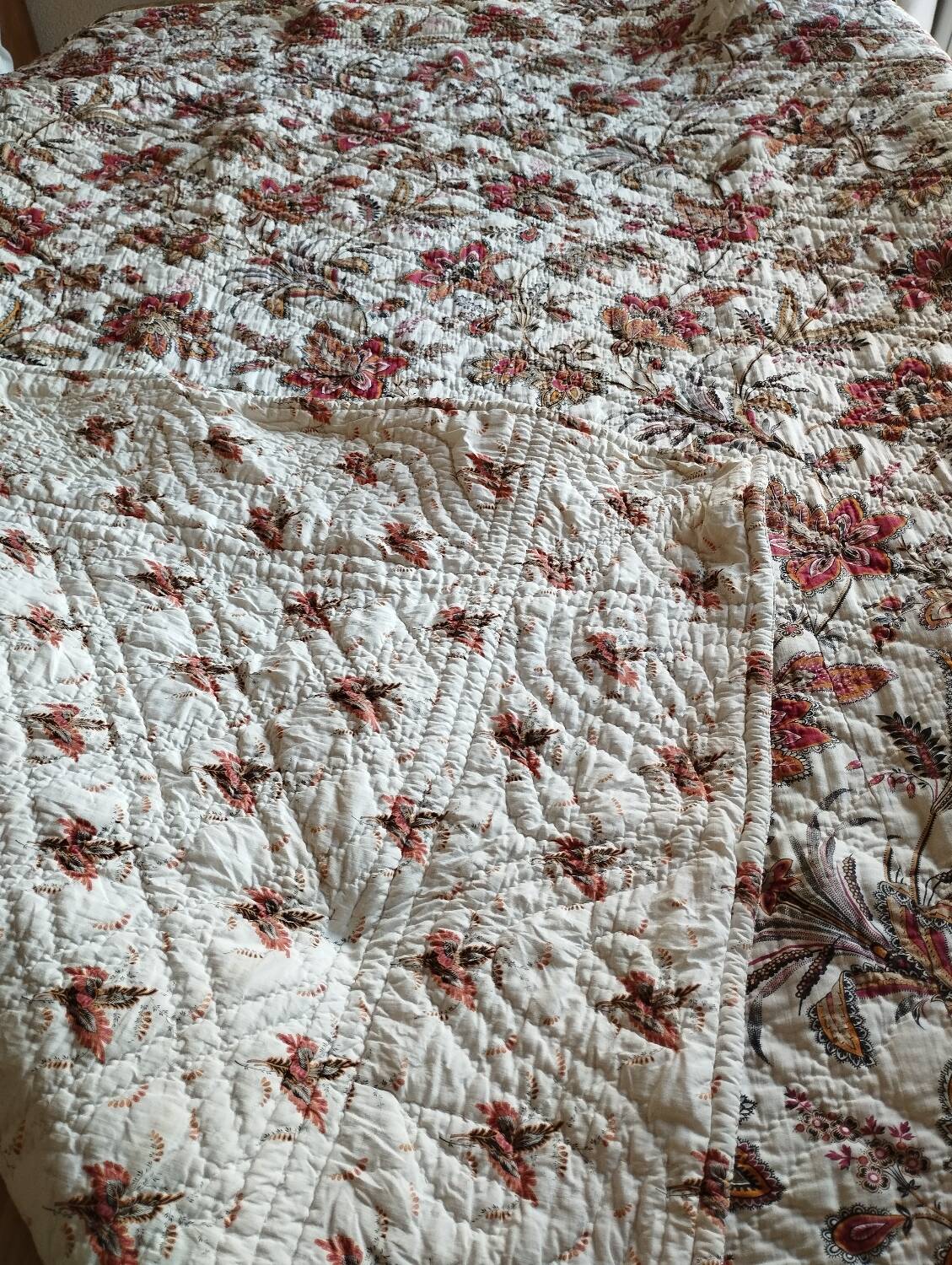 Old 2-sided Provençal pique cotton boutis