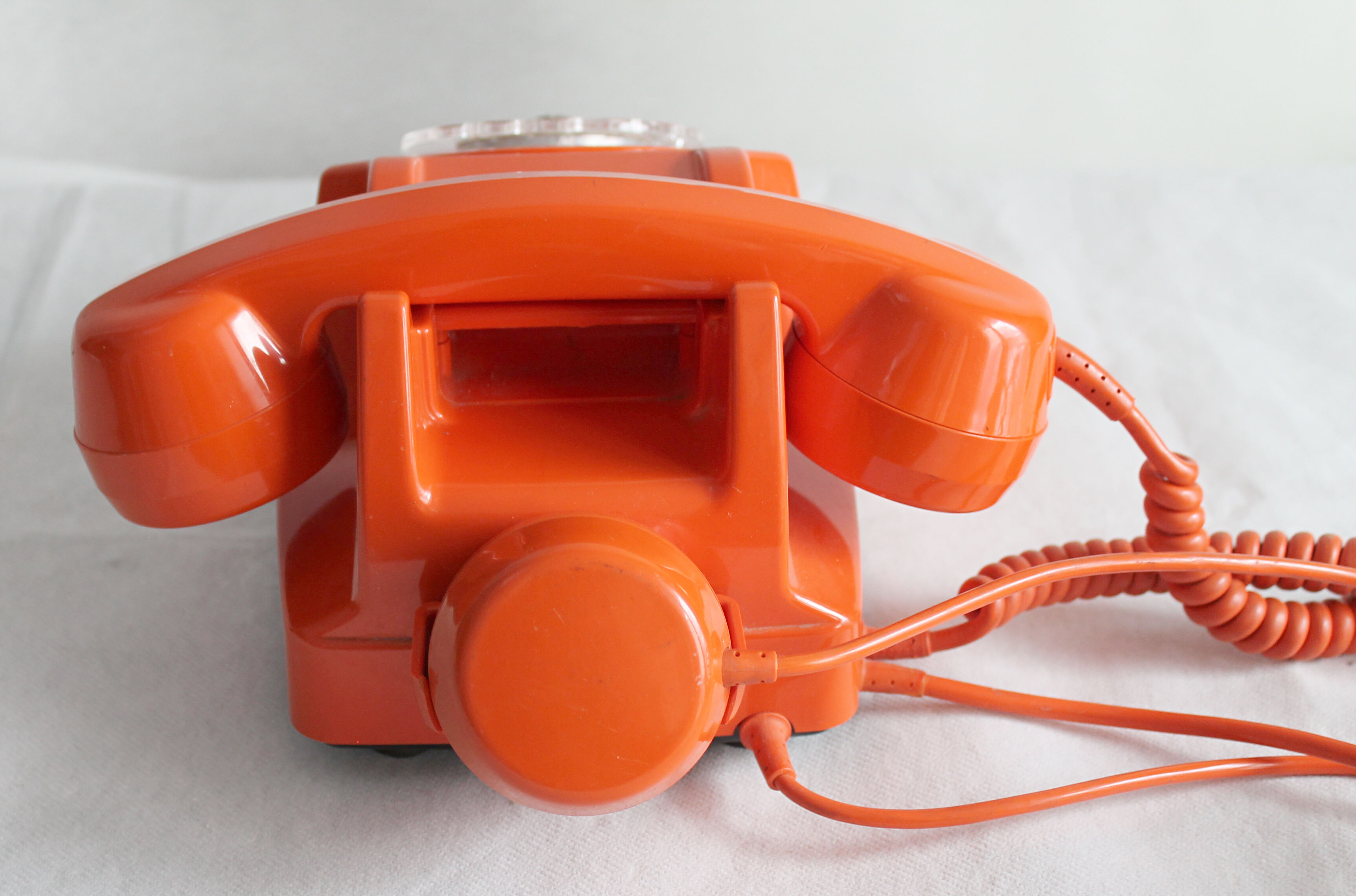 Phone orange 70'
