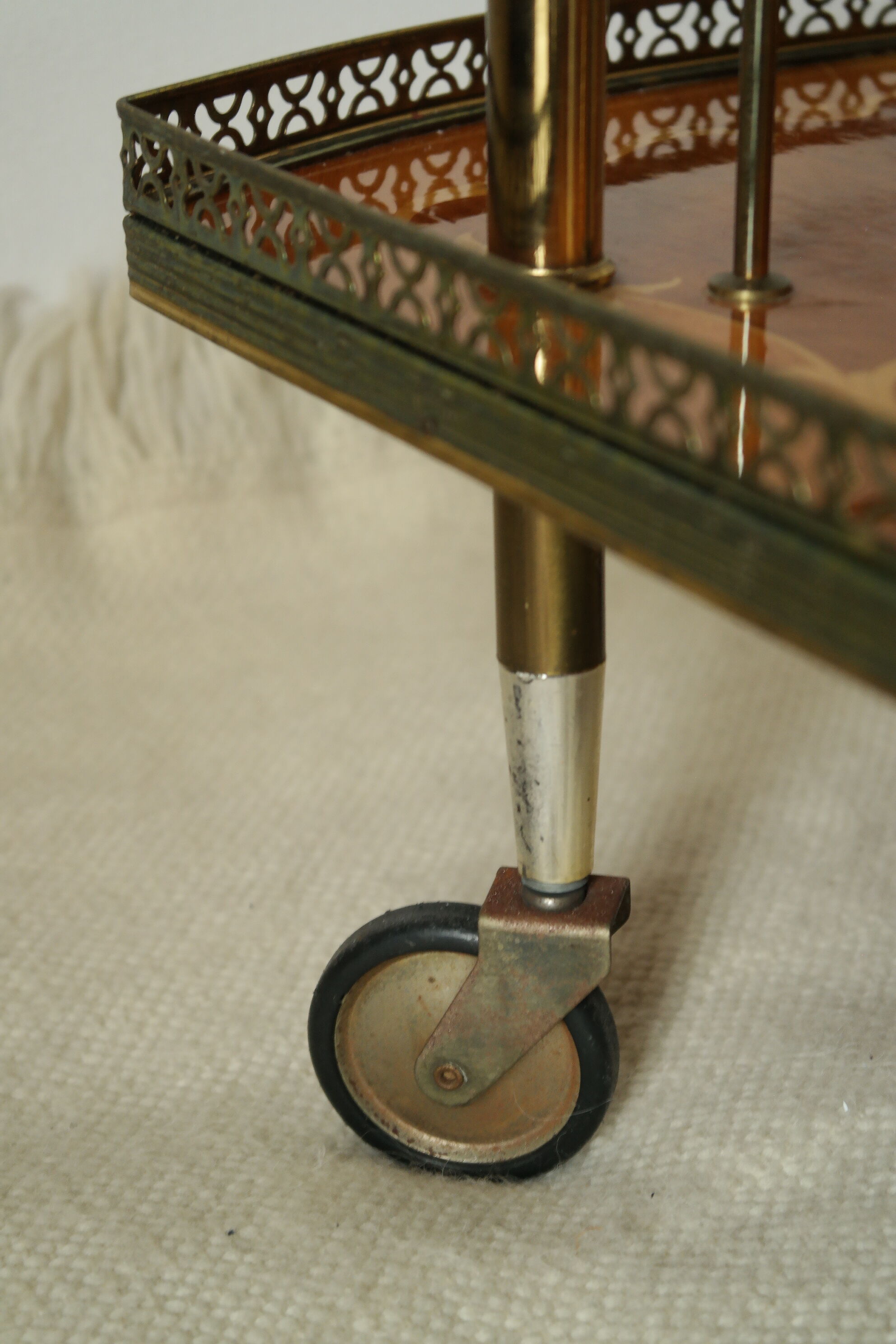 Desserte bar vintage in mahogany marquetry