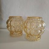 Lot 2 suspensions lampe globe en verre moulé des années 70