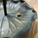 Pied de lampe nénuphar en laiton vintage
