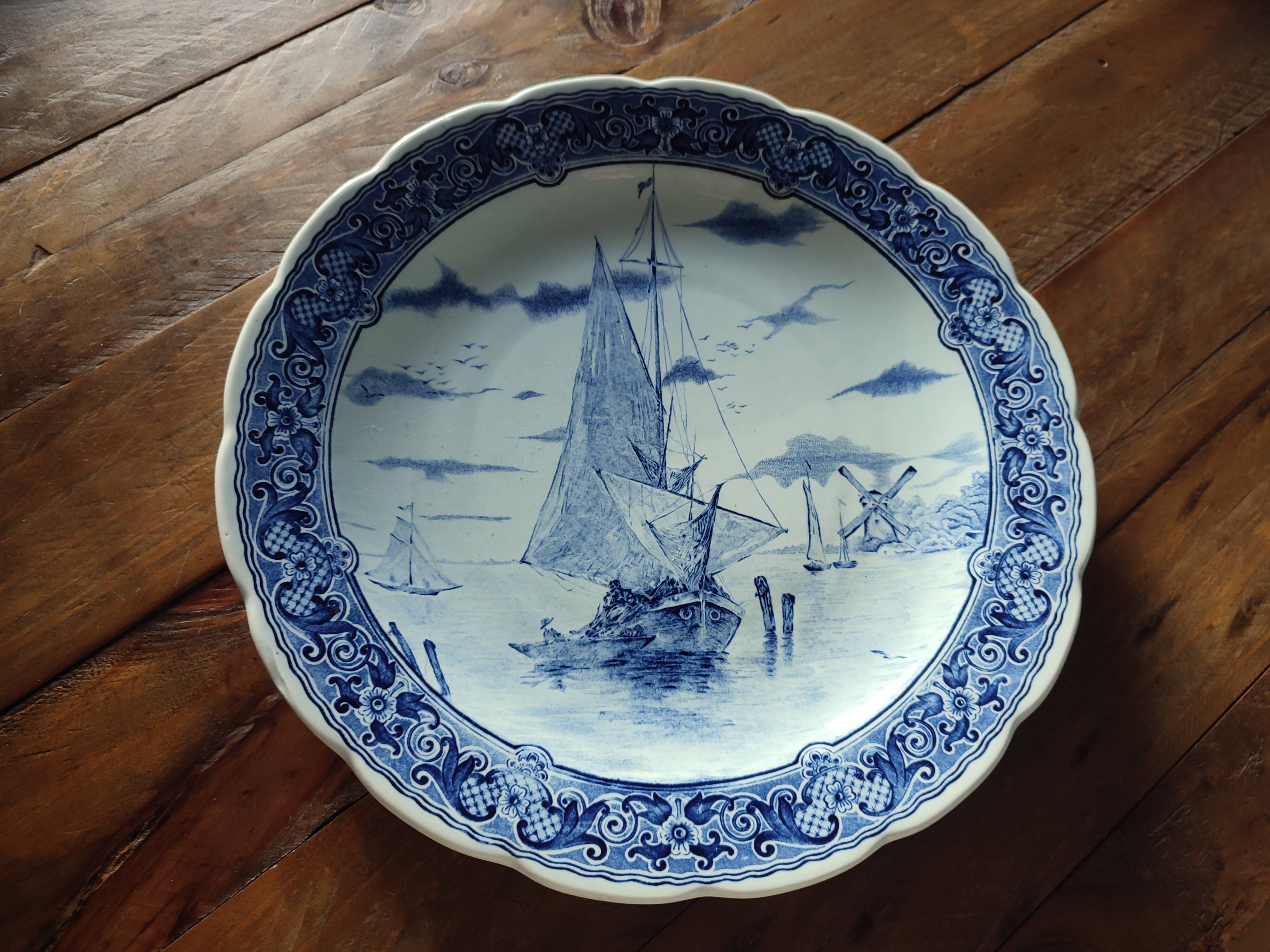Assiette murale, faience de Delft