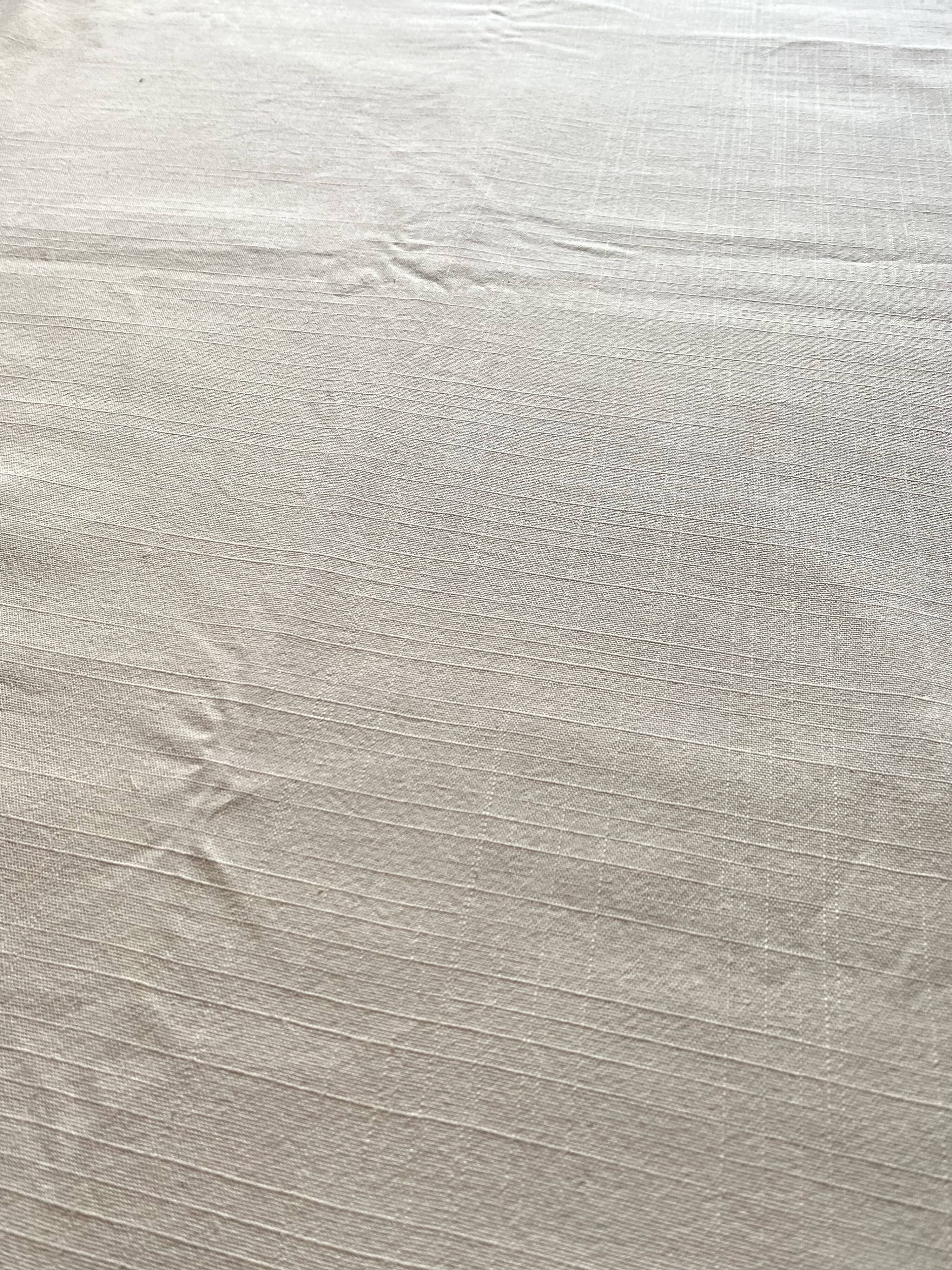 Vintage rectangular tablecloth 140x210