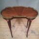 Table rognon en plaquage style Louis XV