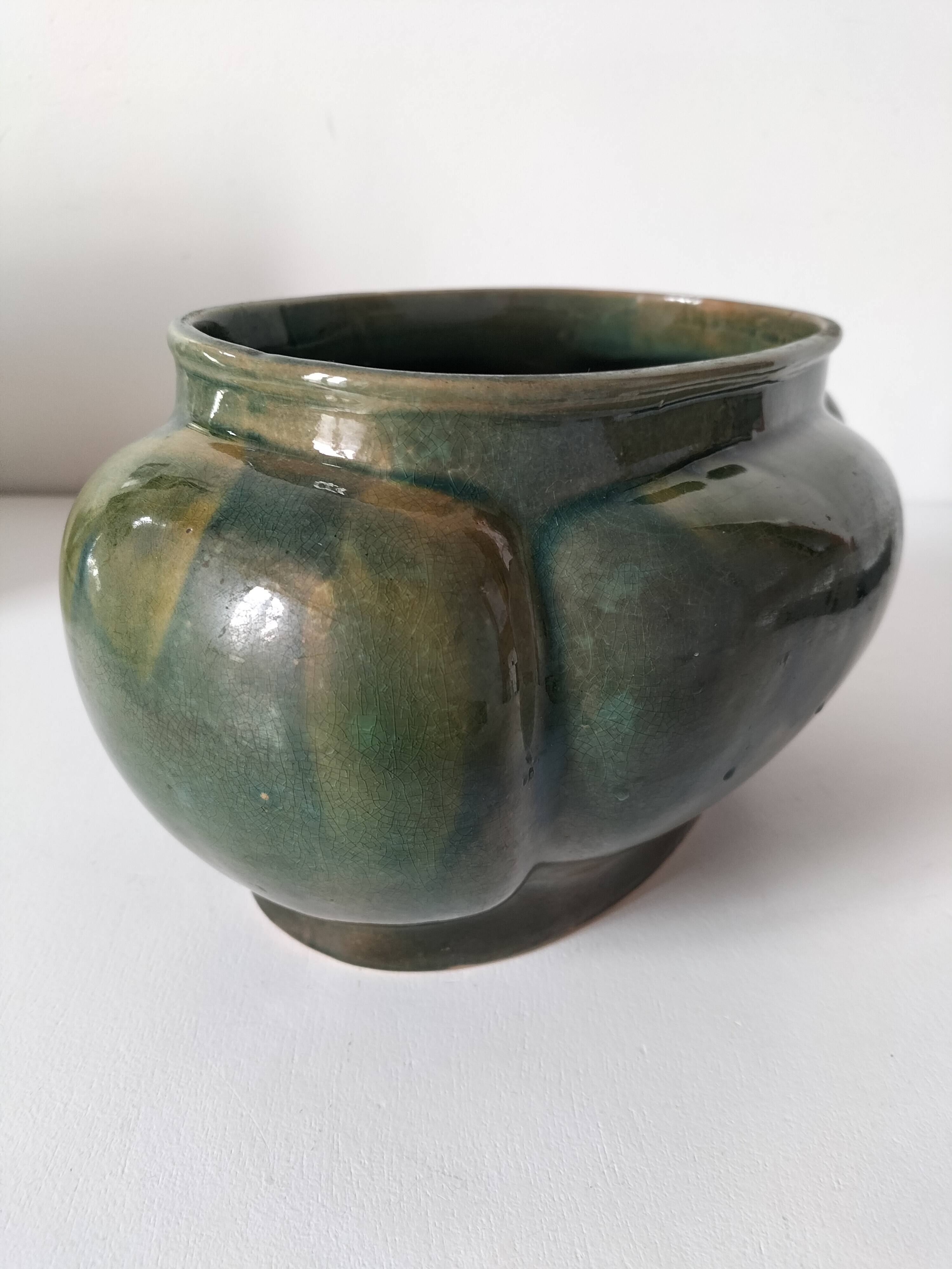 Art Deco flared cache-pot in turquoise glazed earthenware.