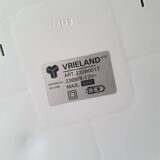 Vrieland white metal vintage desk lamp