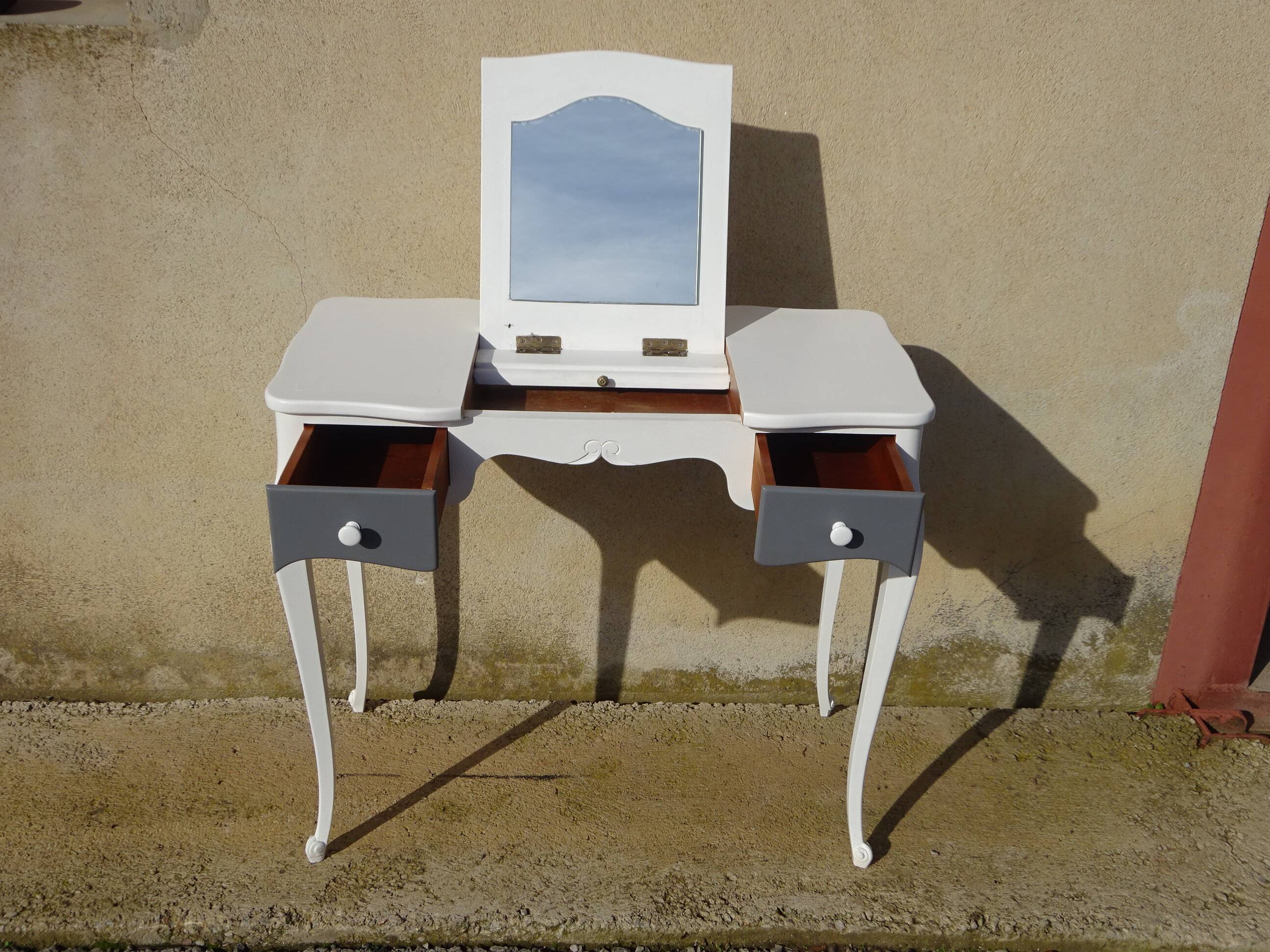 Small white and grey wooden dressing table