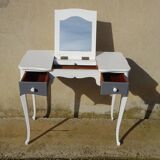Small white and grey wooden dressing table