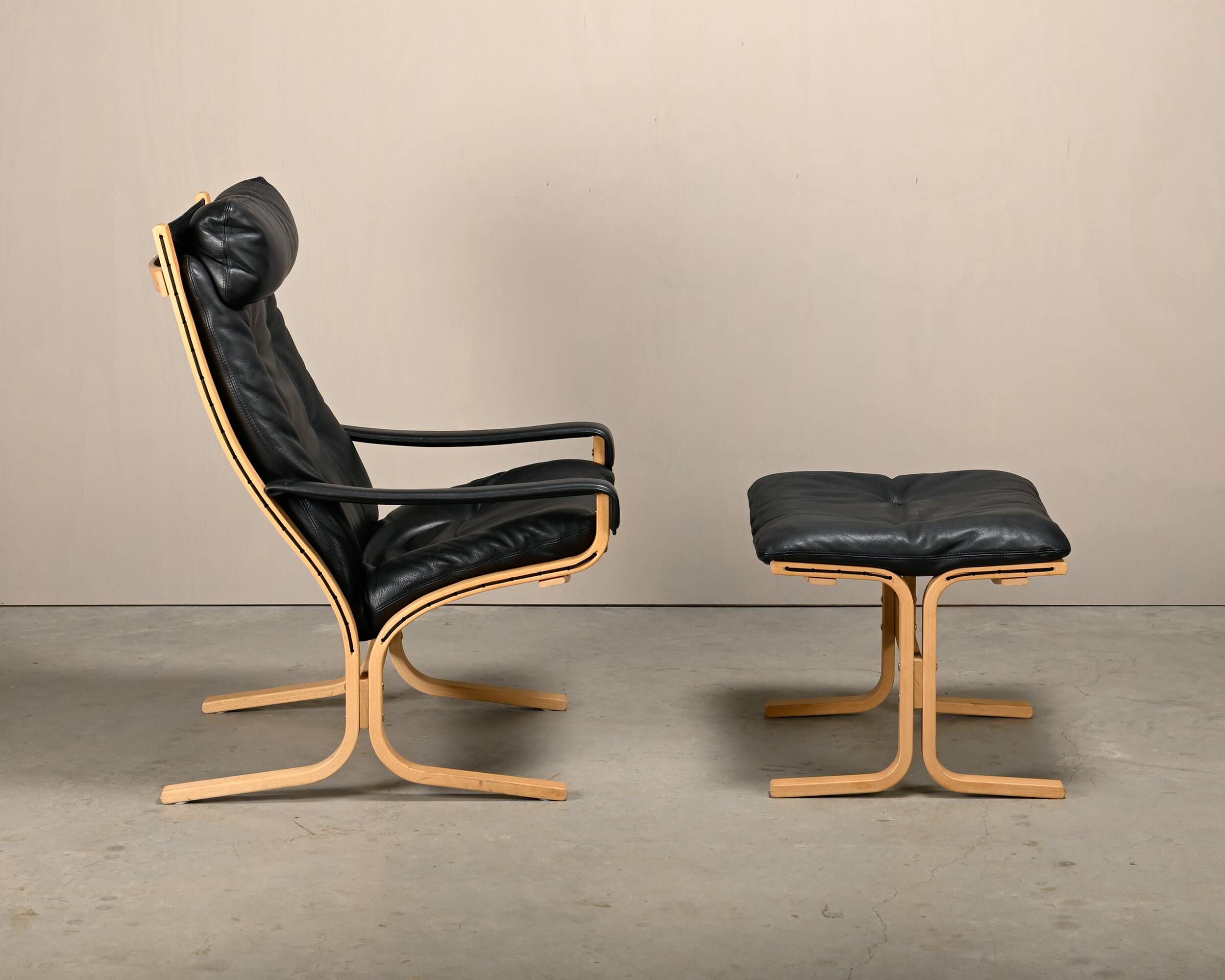 Ingmar Relling Siesta Lounge Chair and Ottoman in naturel Oak and Black Lea