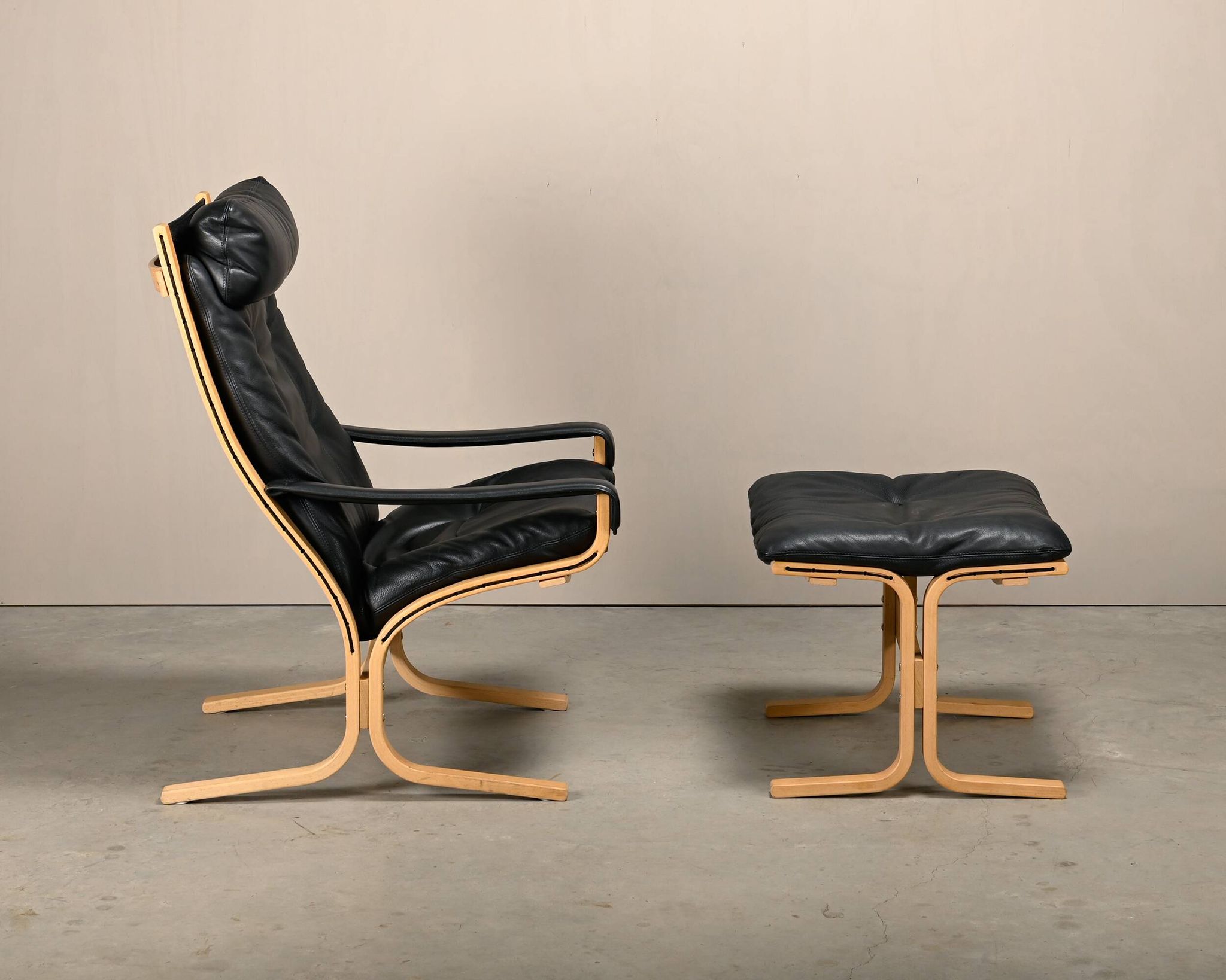 Ingmar Relling Siesta Lounge Chair and Ottoman in naturel Oak and Black Lea