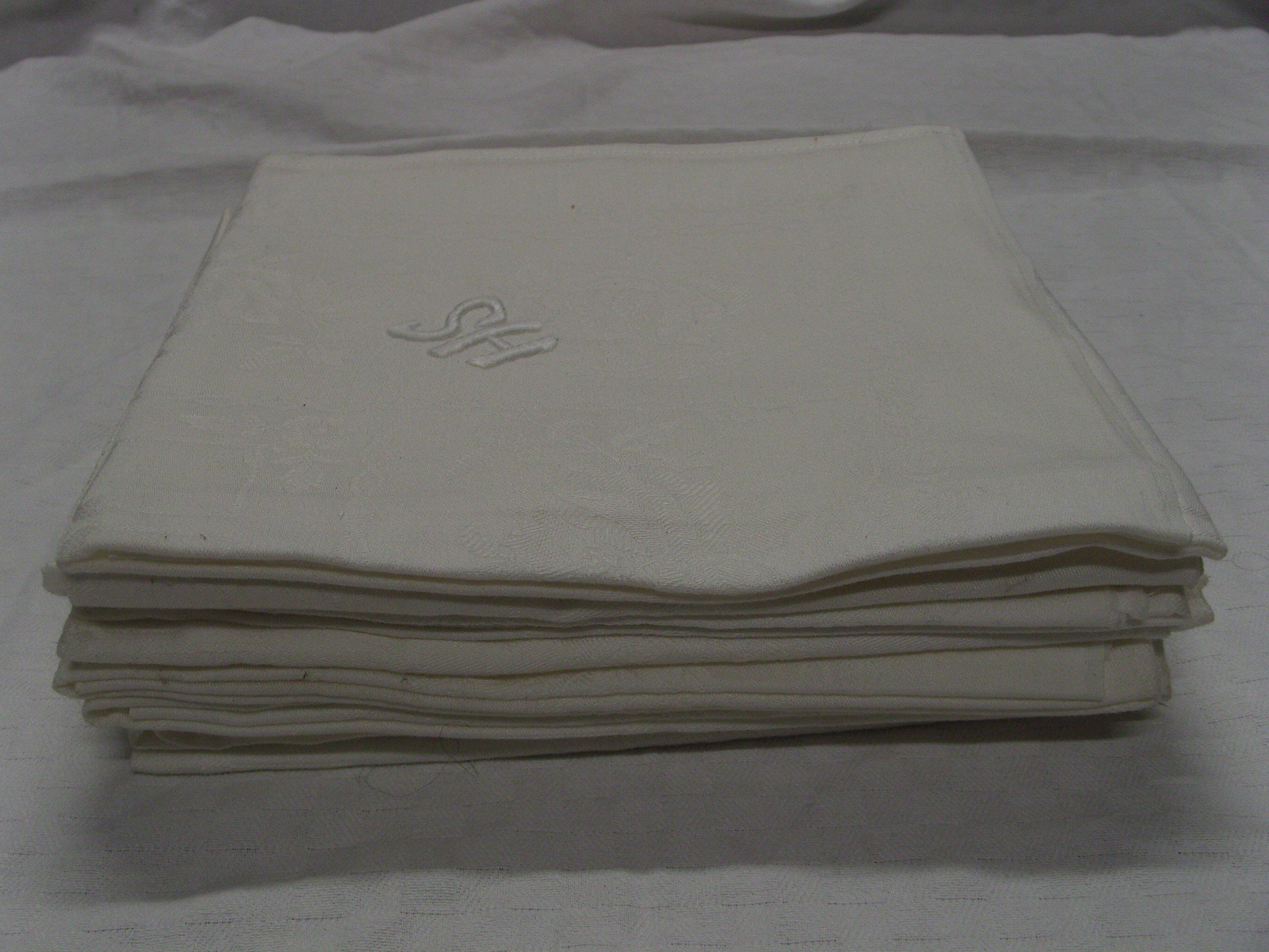 8 damasal table towels monogrammed flower sh