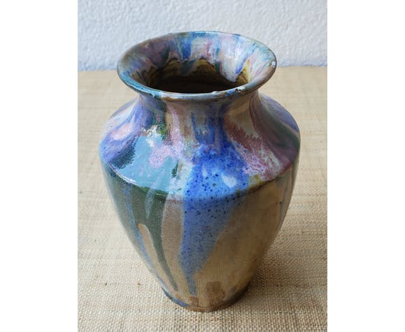 Ceramic vase