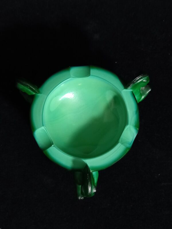 Cendrier Art Deco ‘pegasus’ En Verre Malachite De Pleva & Schlevogt