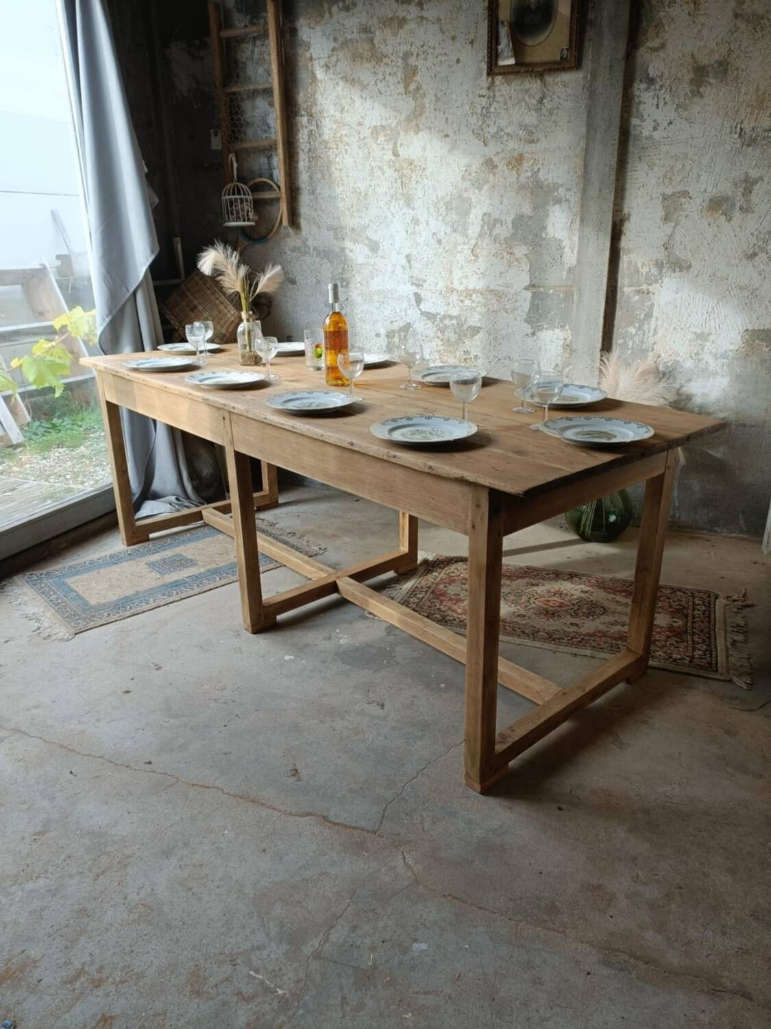 Farmhouse table
