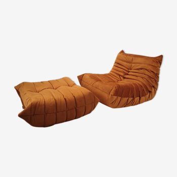Togo lounge chair and ottoman By Michel Ducaroy for Ligne Roset, 1970