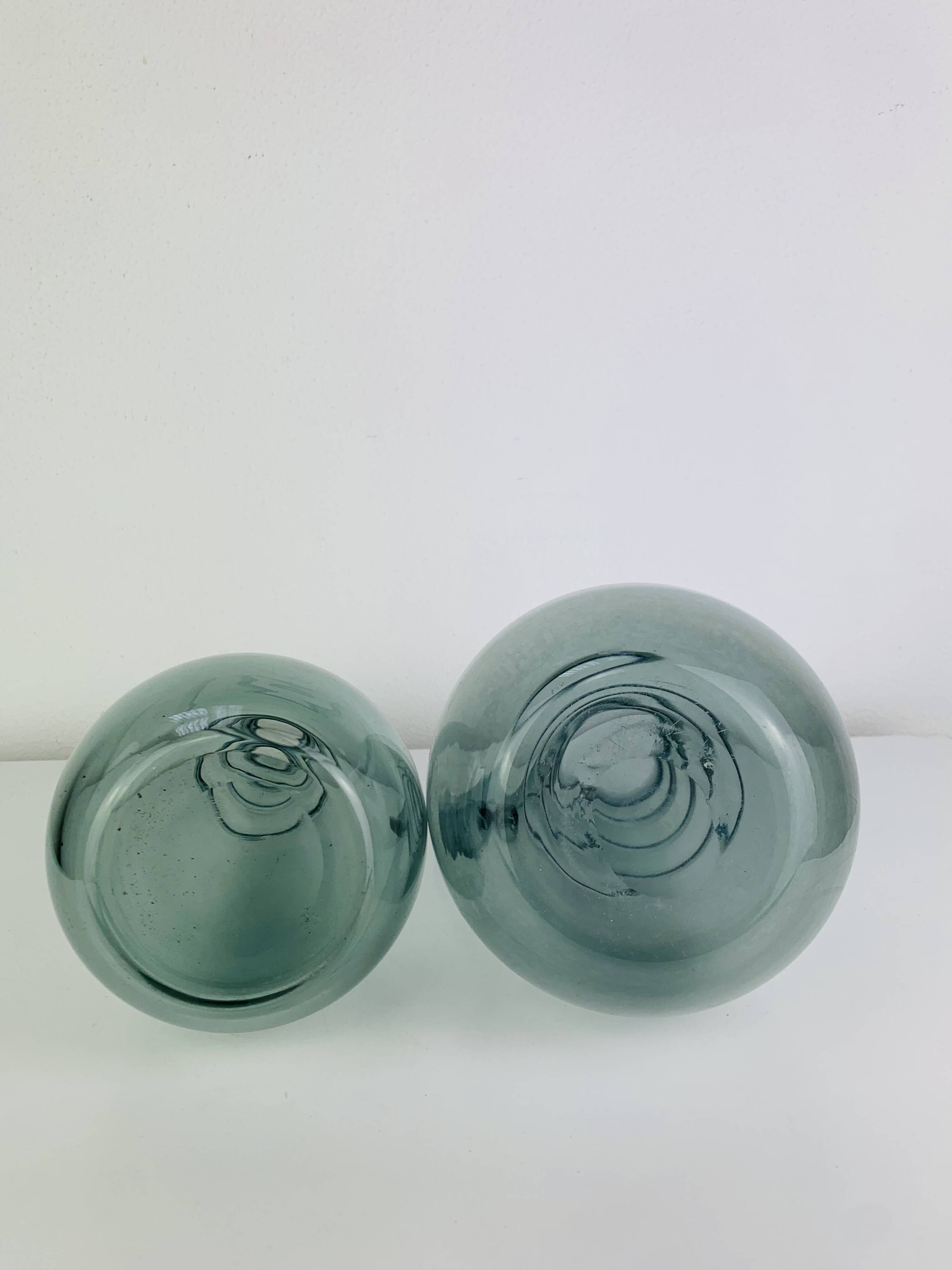 Pair of Daum Nancy carafes, Art Deco